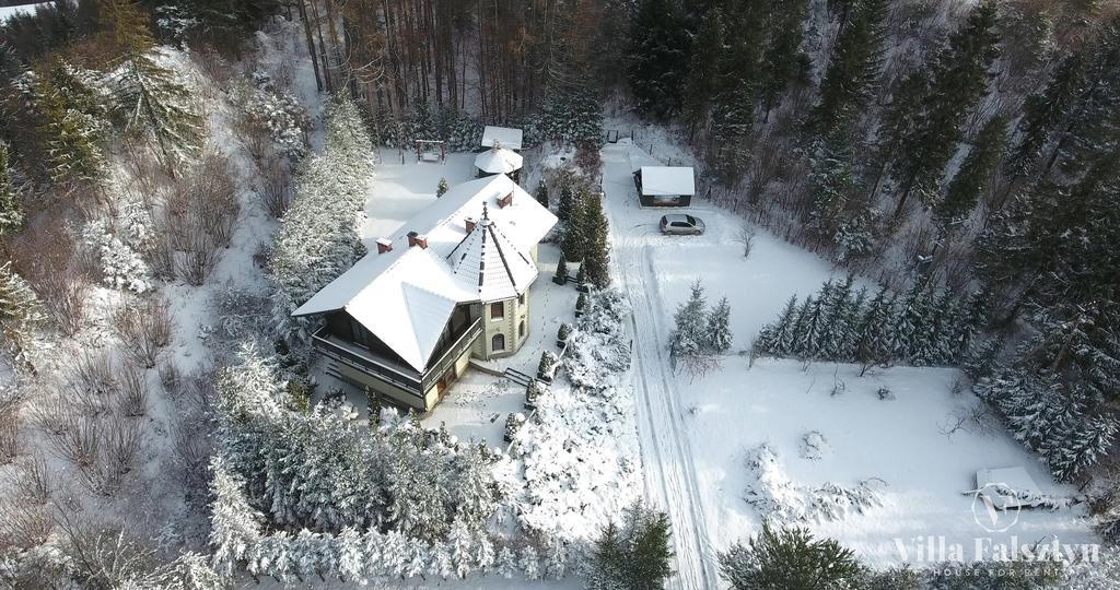 Villa Falsztyn Holiday Home Exteriör bild